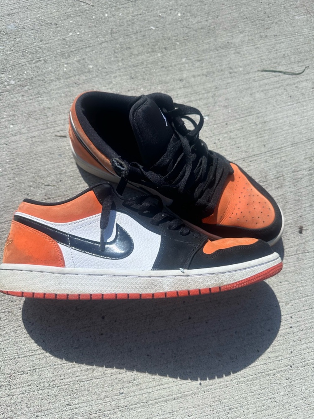 Jordan 1 low shattered blackboard Men’s Low-Top Sneakers